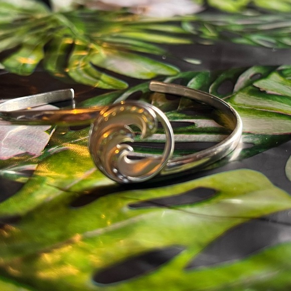 🌈Maui Divers Nalu Wave bangle bracelet Hawaii - Picture 8 of 10